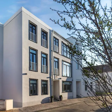 Apartamento Koenig 6 *